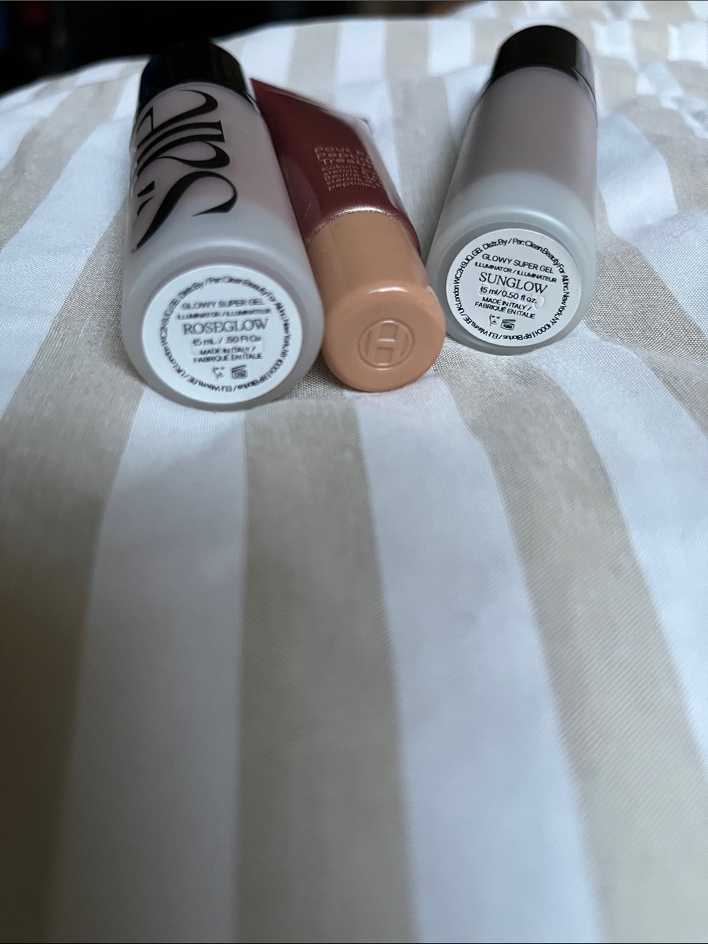 Saie Glowy Super Gel Duo with OLEHENRIKSEN Pout Preserver - cocoa glimmer lip - Picture 2 of 4
